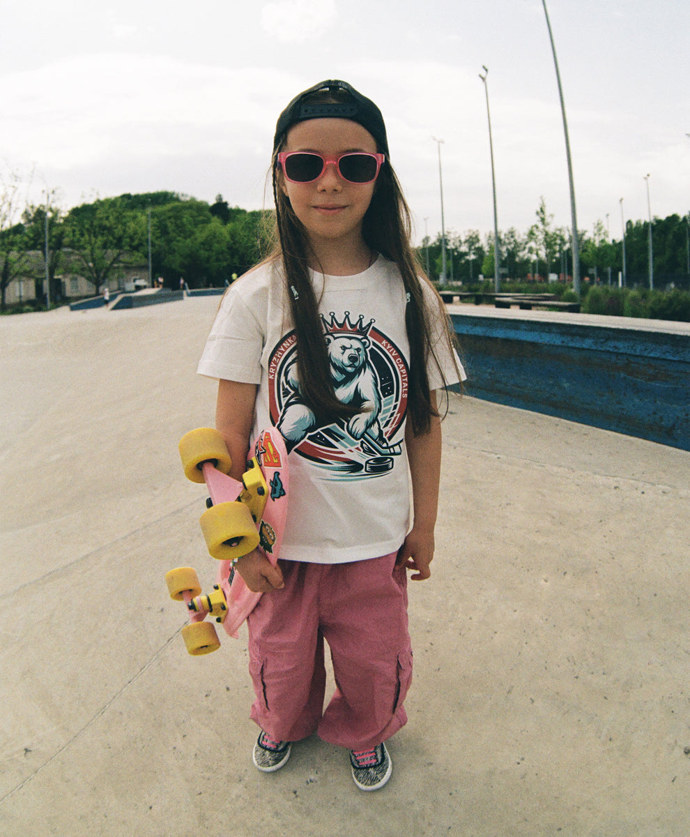 Колаборація Кепіталз x Крижинка. Футболка молочного кольору