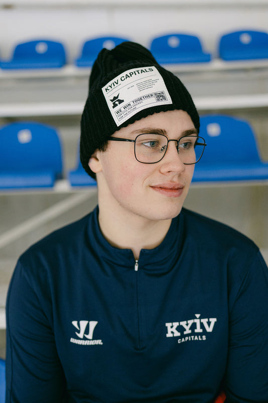 Black Hat with Label